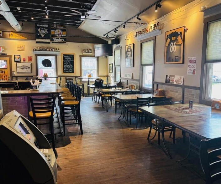 325 Camp Horne Rd, Pittsburgh, PA à louer - Photo intérieure - Image 2 de 2