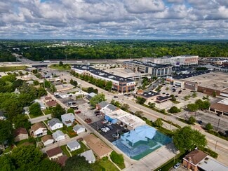 More details for 305 W Silver Spring Dr, Glendale, WI - Office for Sale