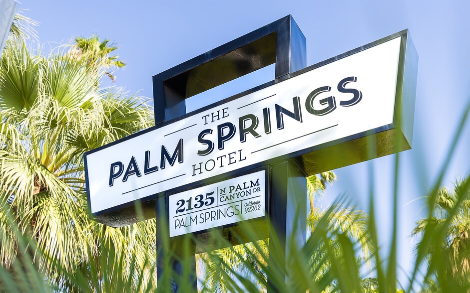 2135 N Palm Canyon Dr, Palm Springs, CA à vendre - Photo du bâtiment - Image 3 de 26