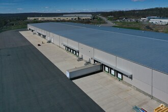 31-45 Elmwood Ave, Mountain Top, PA - AÉRIEN  Vue de la carte