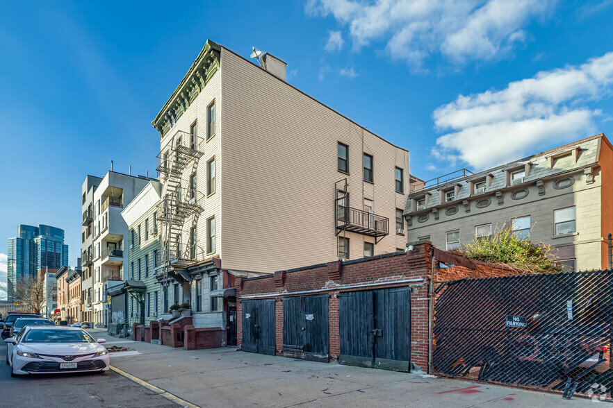 85 Clay St, Brooklyn, NY à vendre - Photo principale - Image 1 de 1