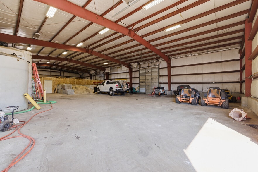 11 Tyler Dr, North Franklin, CT for sale - Building Photo - Image 3 of 26