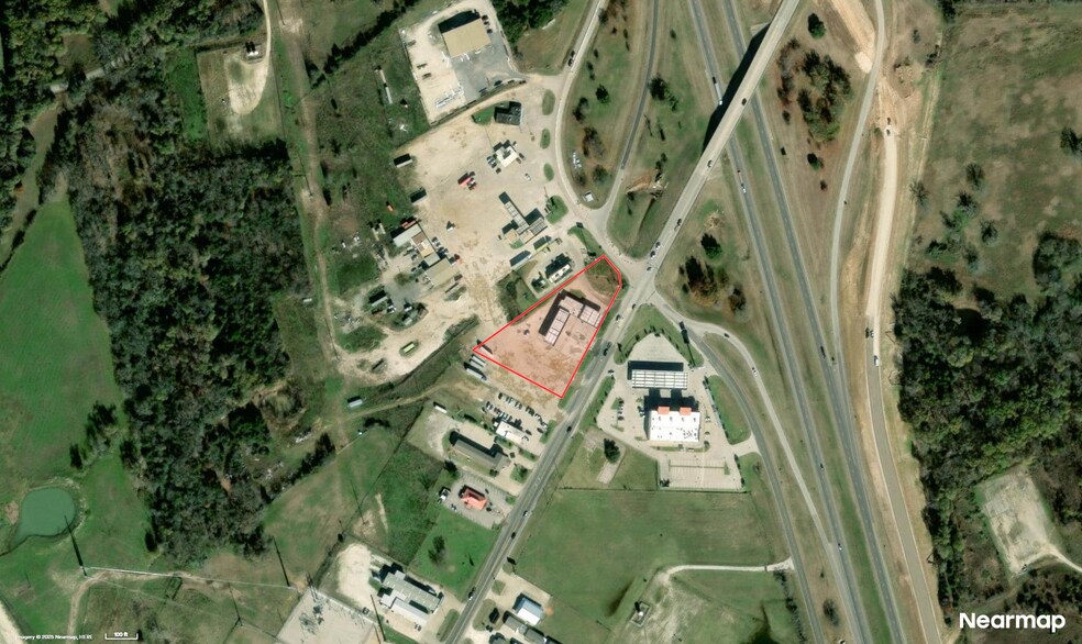 888 W US Highway 84, Fairfield, TX à vendre - Photo du bâtiment - Image 1 de 2