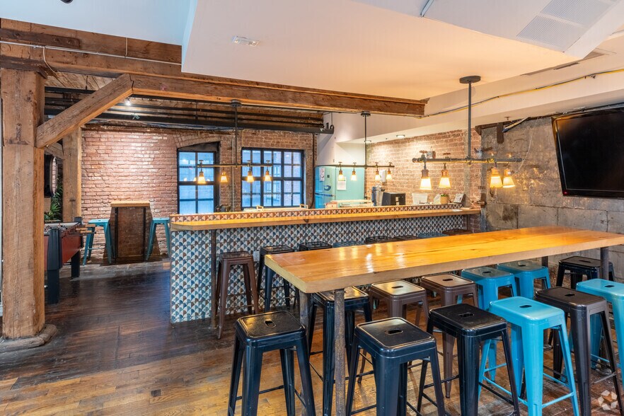 61-67 West St, Brooklyn, NY à louer - Photo intérieure - Image 2 de 19