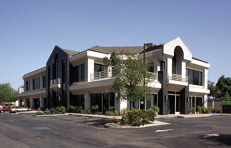 2355 San Ramon Valley Blvd, San Ramon, CA à louer - Photo du bâtiment - Image 2 de 9
