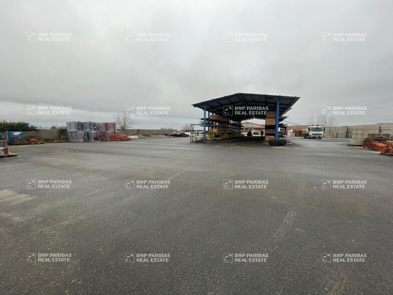 Flex in Avrainville for sale - Building Photo - Image 3 of 17