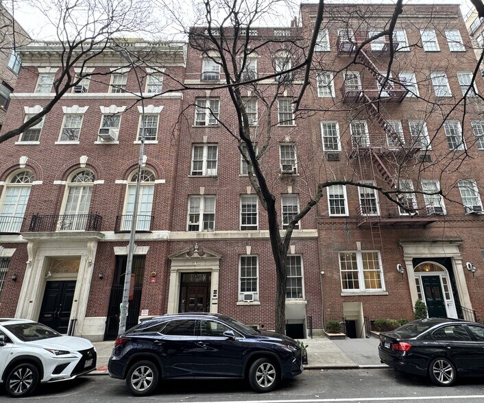 49 E 78th St, New York, NY à vendre - Photo du bâtiment - Image 2 de 6