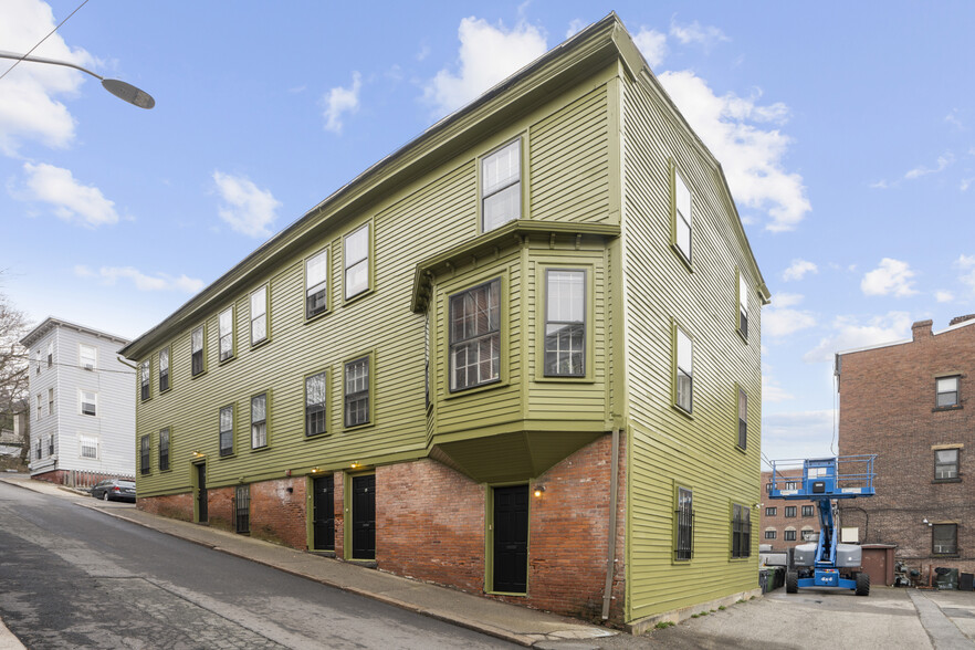 17 S Court St, Providence, RI à vendre - Photo principale - Image 1 de 1