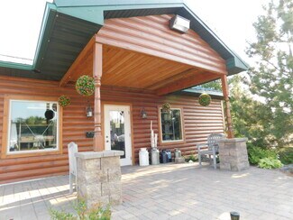 Plus de détails pour 735 Highway 212 W, Granite Falls, MN - Vente au détail à vendre