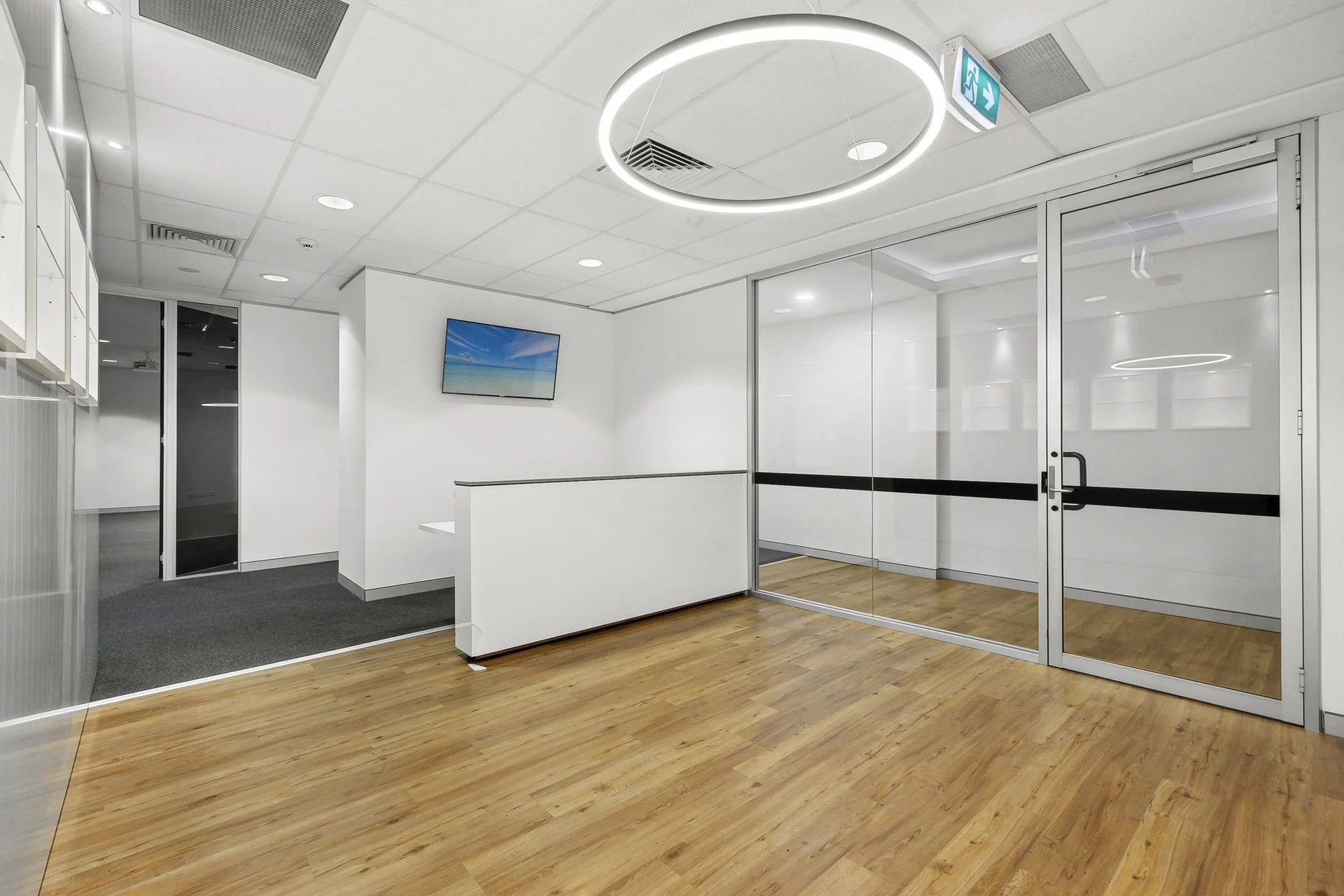 13B Narabang Way, Belrose à louer Photo intérieure- Image 1 de 5