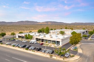 190 Sierra Ct, Palmdale, CA for lease Building Photo- Image 1 of 10