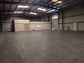 5673 State Highway 359, Laredo, TX for lease Interior Photo- Image 2 of 2