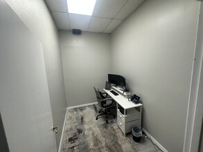 503 N Orlando Ave, Cocoa Beach, FL for lease Interior Photo- Image 2 of 5