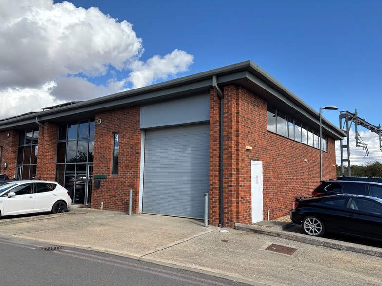 Station Rd, Sharnbrook for lease - Building Photo - Image 2 of 2