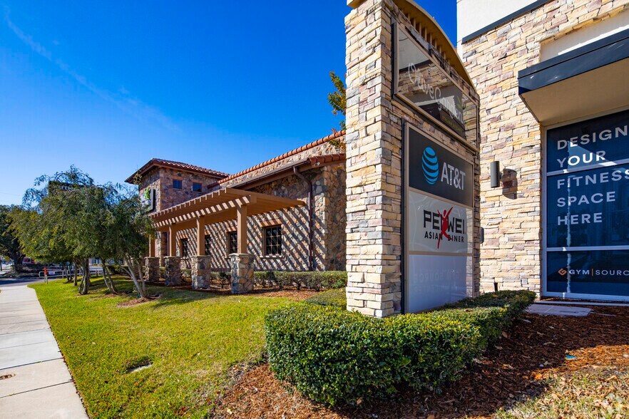 1822 N West Shore Blvd, Tampa, FL à louer - Photo du bâtiment - Image 3 de 6