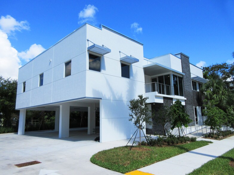 1801 SE 3rd Ave, Fort Lauderdale, FL à louer - Photo du bâtiment - Image 2 de 11