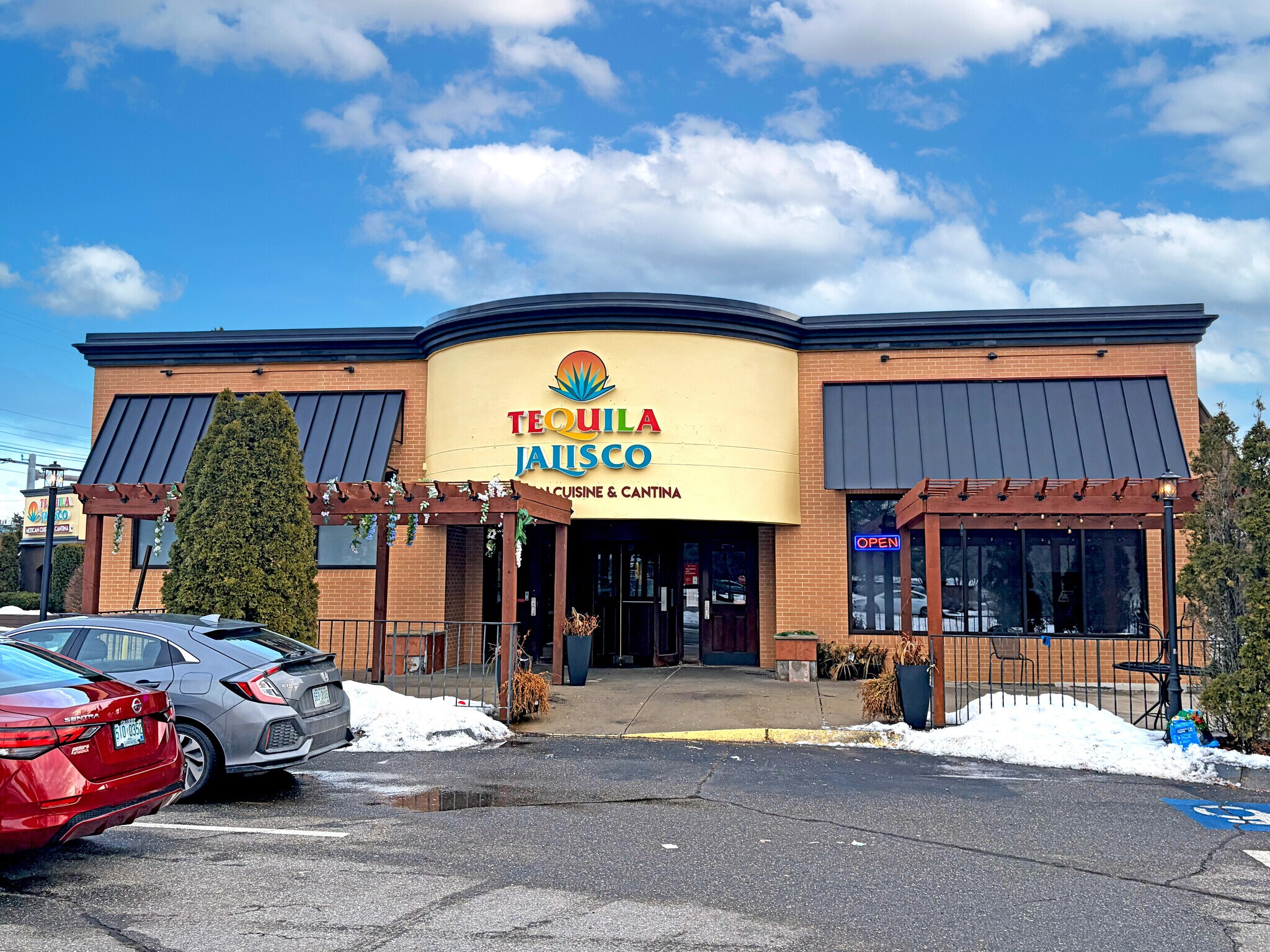 406 Amherst St, Nashua, NH for lease Primary Photo- Image 1 of 2