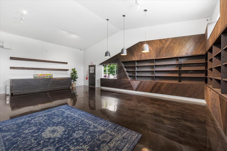 481 Applegate Way, Ashland, OR à vendre - Photo intérieure - Image 3 de 32