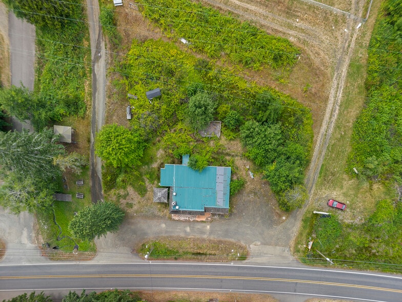 21391 N US Highway 101, Shelton, WA à vendre - Photo du bâtiment - Image 2 de 23