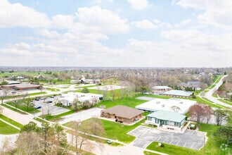 3900 River Ridge Dr NE, Cedar Rapids, IA - AERIAL map view