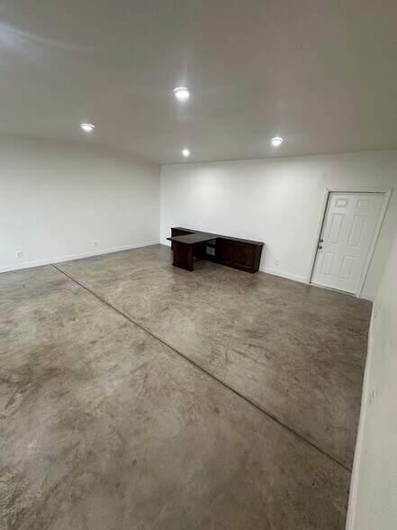 10150 Mingo Rd, Galt, CA à louer - Photo intérieure - Image 3 de 54