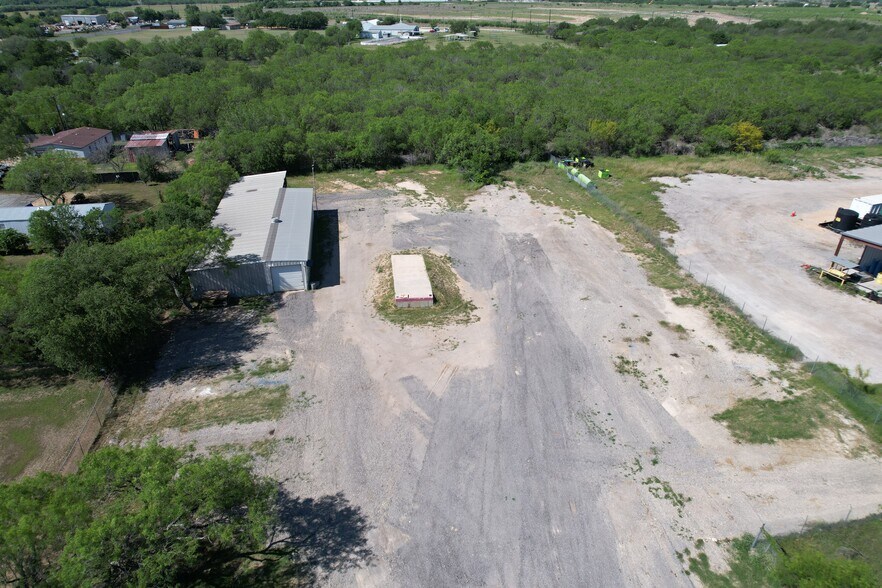 11595 US Highway 181, San Antonio, TX à louer - Photo du bâtiment - Image 3 de 12