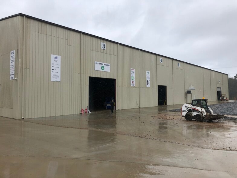 4255 Roosevelt Hwy, Atlanta, GA for lease - Building Photo - Image 2 of 10