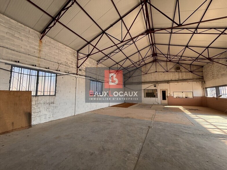 Retail in Châteaurenard for lease - Interior Photo - Image 3 of 10