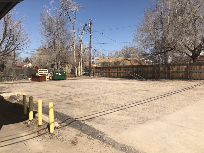 595 W Belleview Ave, Englewood, CO à vendre - Photo du bâtiment - Image 2 de 19