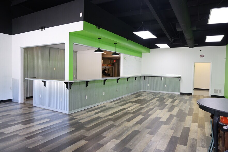 1802 S Pine St, Cabot, AR for lease - Building Photo - Image 2 of 6