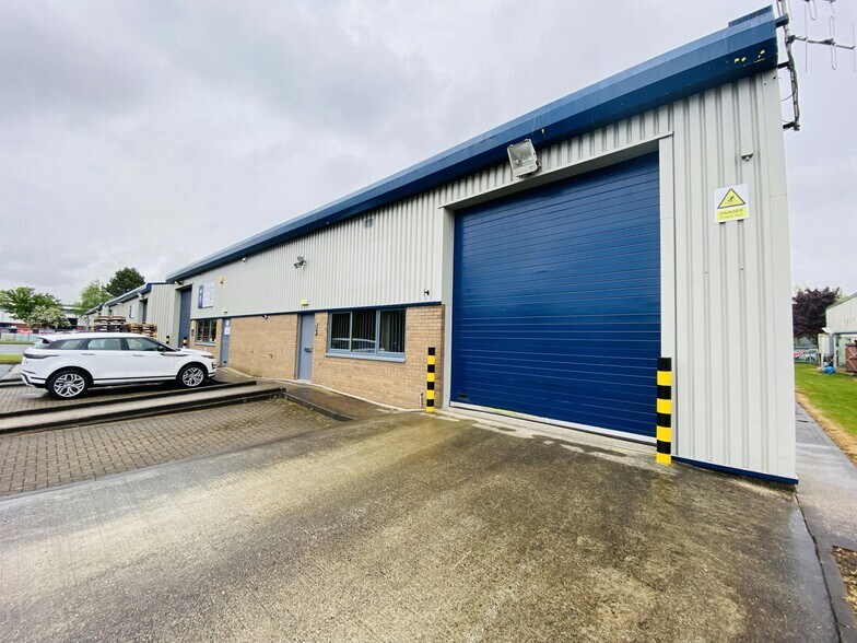 2-8 Hermes Rd, Liverpool à louer - Photo du bâtiment - Image 3 de 27