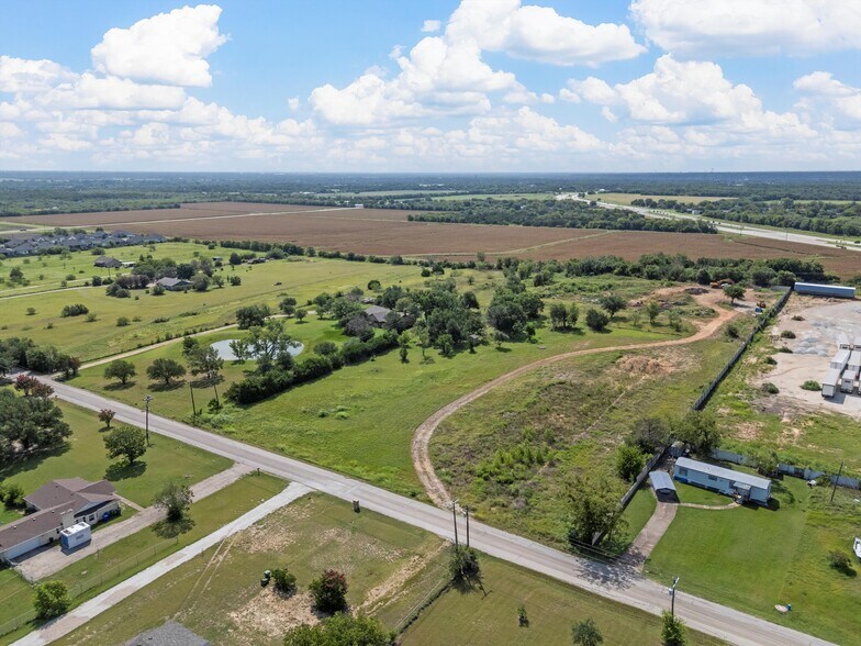 2449 Flat Rock Rd, Waco, TX à vendre - Photo du bâtiment - Image 2 de 7