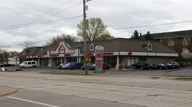 Plus de détails pour 6661 University Ave, Middleton, WI - Commerce de détail à louer