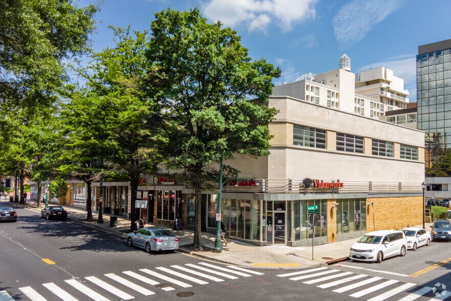 8551 Fenton St, Silver Spring, MD à louer - Photo du bâtiment - Image 2 de 4