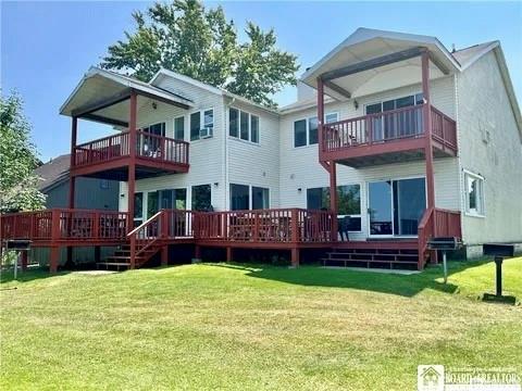 4438 W Lake Rd, Mayville, NY à vendre Photo du bâtiment- Image 1 de 28
