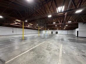 5540 W Century Blvd, Los Angeles, CA à louer Photo intérieure- Image 2 de 6