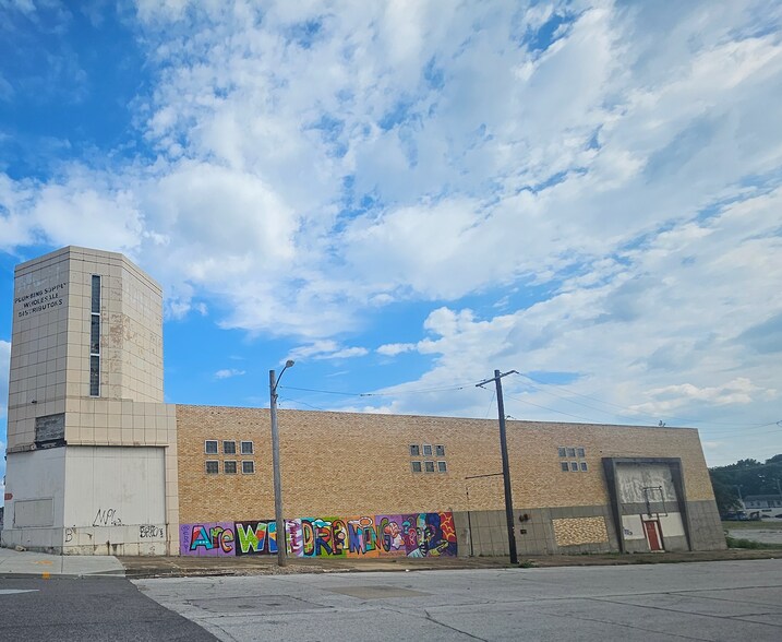 1466 Evergreen Ave, Saint Louis, MO à vendre - Photo du bâtiment - Image 3 de 19