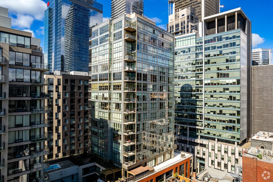 640-644 St Notre-Dame O, Montréal, QC à vendre - Photo du bâtiment - Image 2 de 8