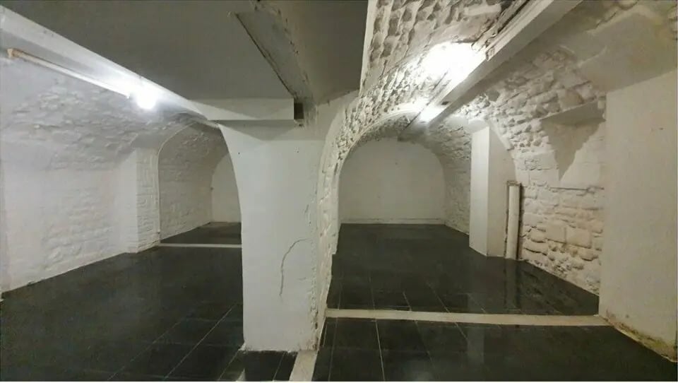 Commerce de détail dans Paris à vendre - Photo intérieure - Image 2 de 12