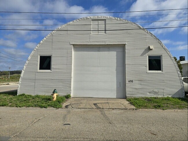 Plus de détails pour 635 New York Ave, Des Moines, IA - Local d'activités à louer