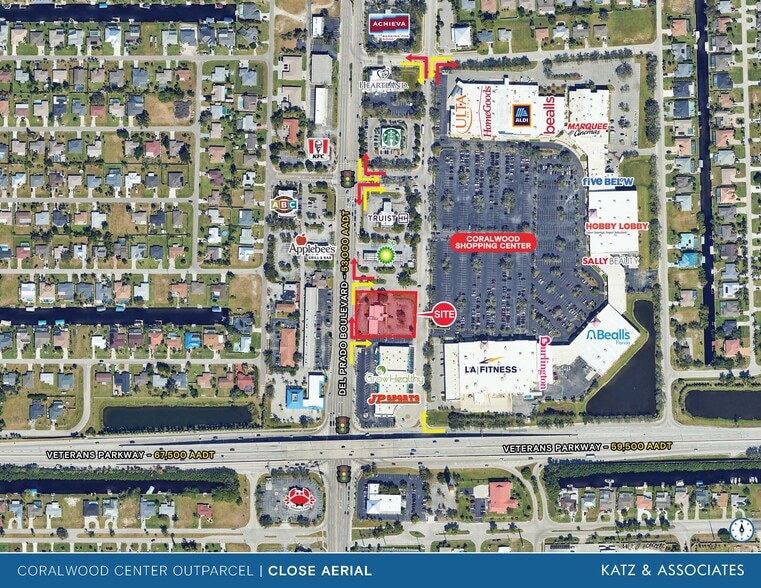 2307 Del Prado Blvd S, Cape Coral, FL à vendre - Photo du bâtiment - Image 2 de 7
