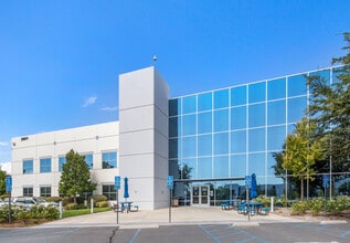 29011 Commerce Center Dr, Valencia, CA for lease Building Photo- Image 2 of 8