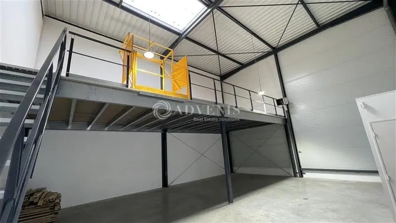 Flex in Bussy-Saint-Georges for lease Interior Photo- Image 1 of 9