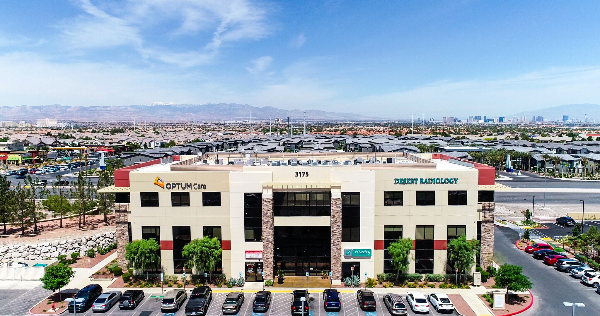 3175 Saint Rose Pky, Henderson, NV à louer Photo du bâtiment- Image 1 de 4