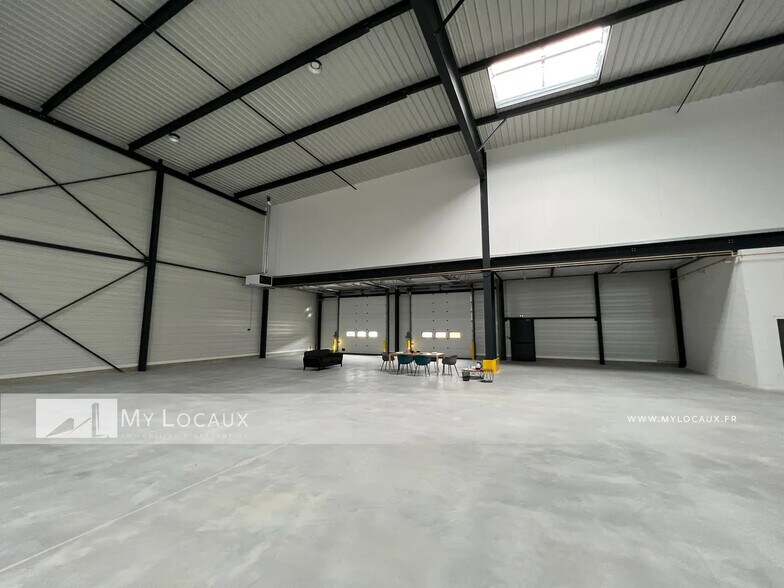 Flex dans SAINT-OUEN-L'AUMONE à louer - Photo intérieure - Image 2 de 5