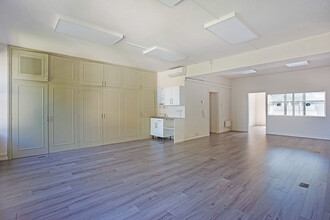 11-43 Harwood Rd, London for lease Interior Photo- Image 1 of 3