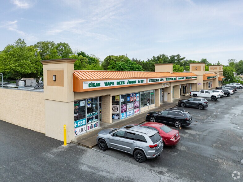 193-225 Commack Rd, Commack, NY à louer - Photo du bâtiment - Image 1 de 7