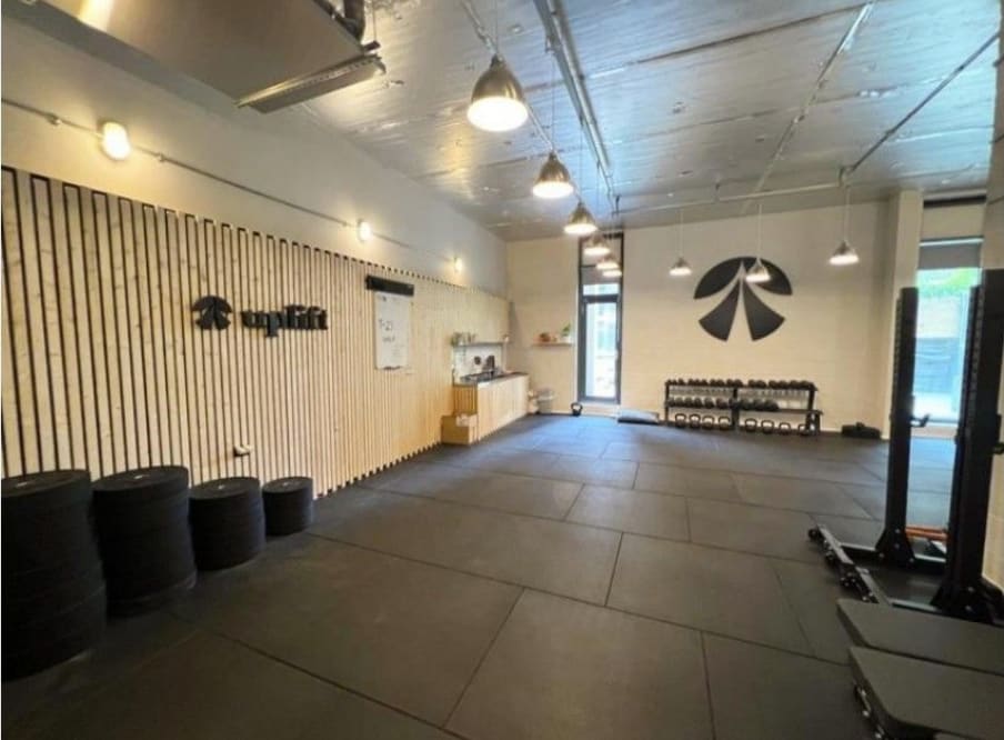 4 Enterprise Way, Londres, LND SW18 1GD - Unité 2 - - Photo intérieure - Image 1 of 1