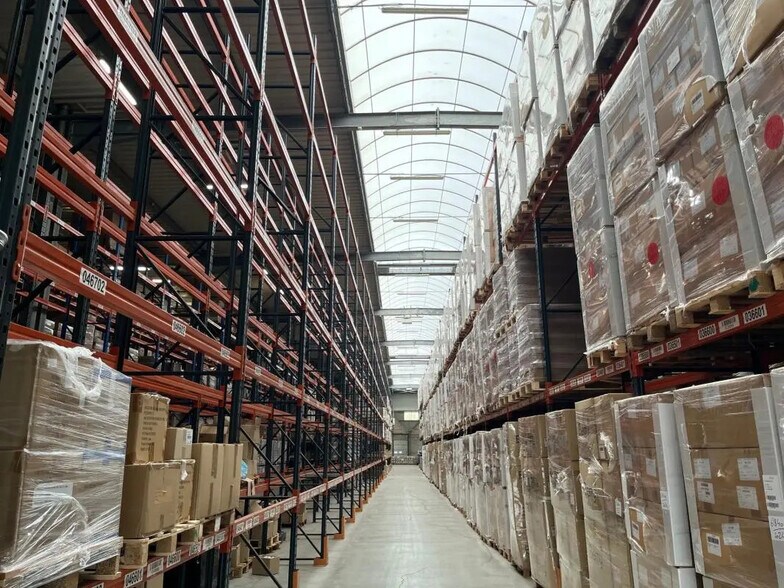 Flex dans Argenteuil à louer - Photo du bâtiment - Image 2 de 8