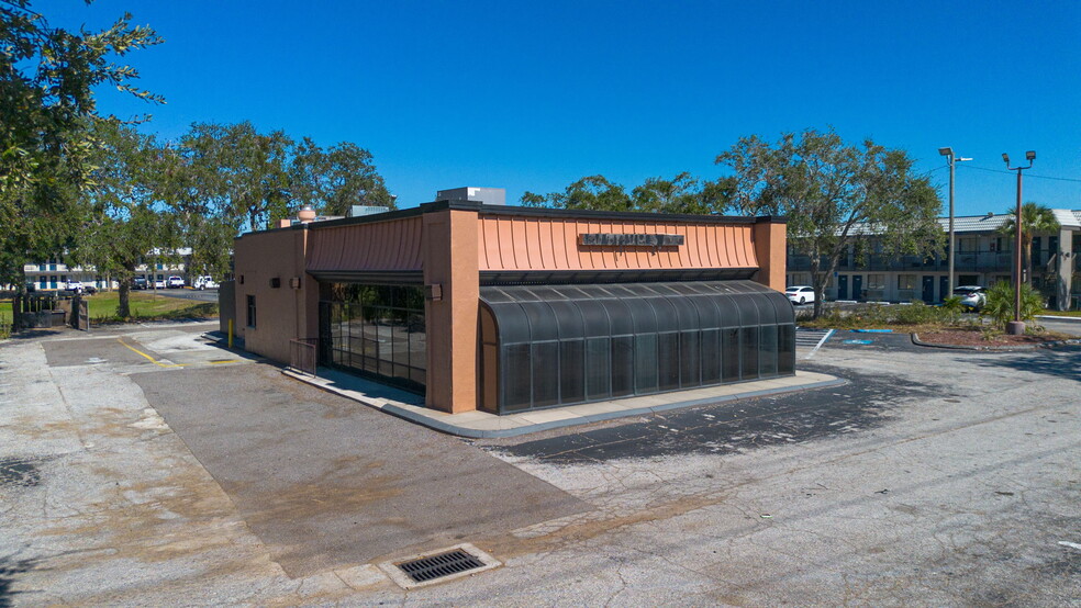 6620 E Dr Martin Luther King Jr Blvd, Tampa, FL for lease - Building Photo - Image 2 of 10